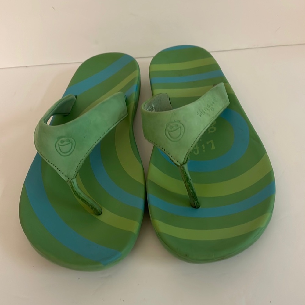 Life is Good Sandals Size 9